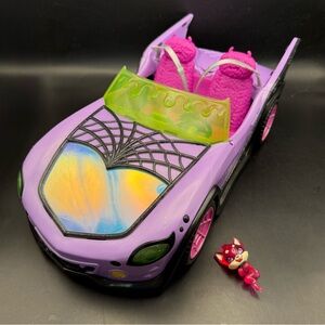 Monster High Doll Purple Ghoul Mobile Car Playset 2022 With Pet Phantom Fox